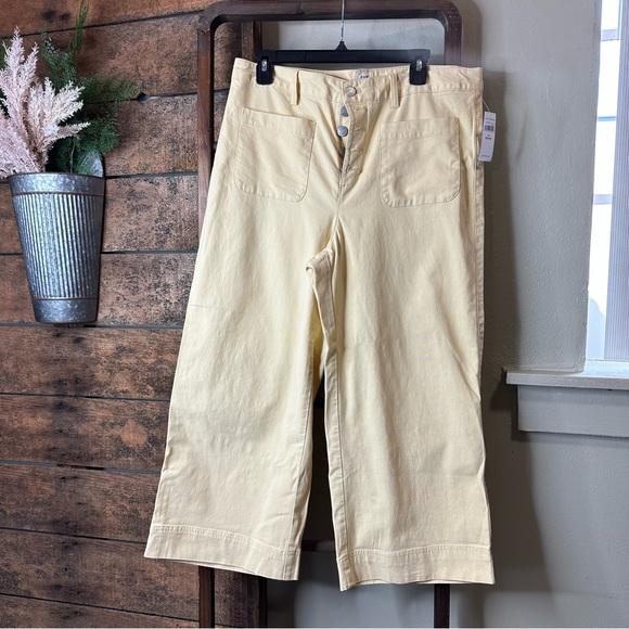 Gap High Rise Wide Leg Cropped Button Fly Yellow Pant Size 14 Petite NWT - Picture 3 of 13